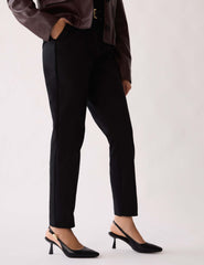 Cynthia - Anne Klein Black Smooth
