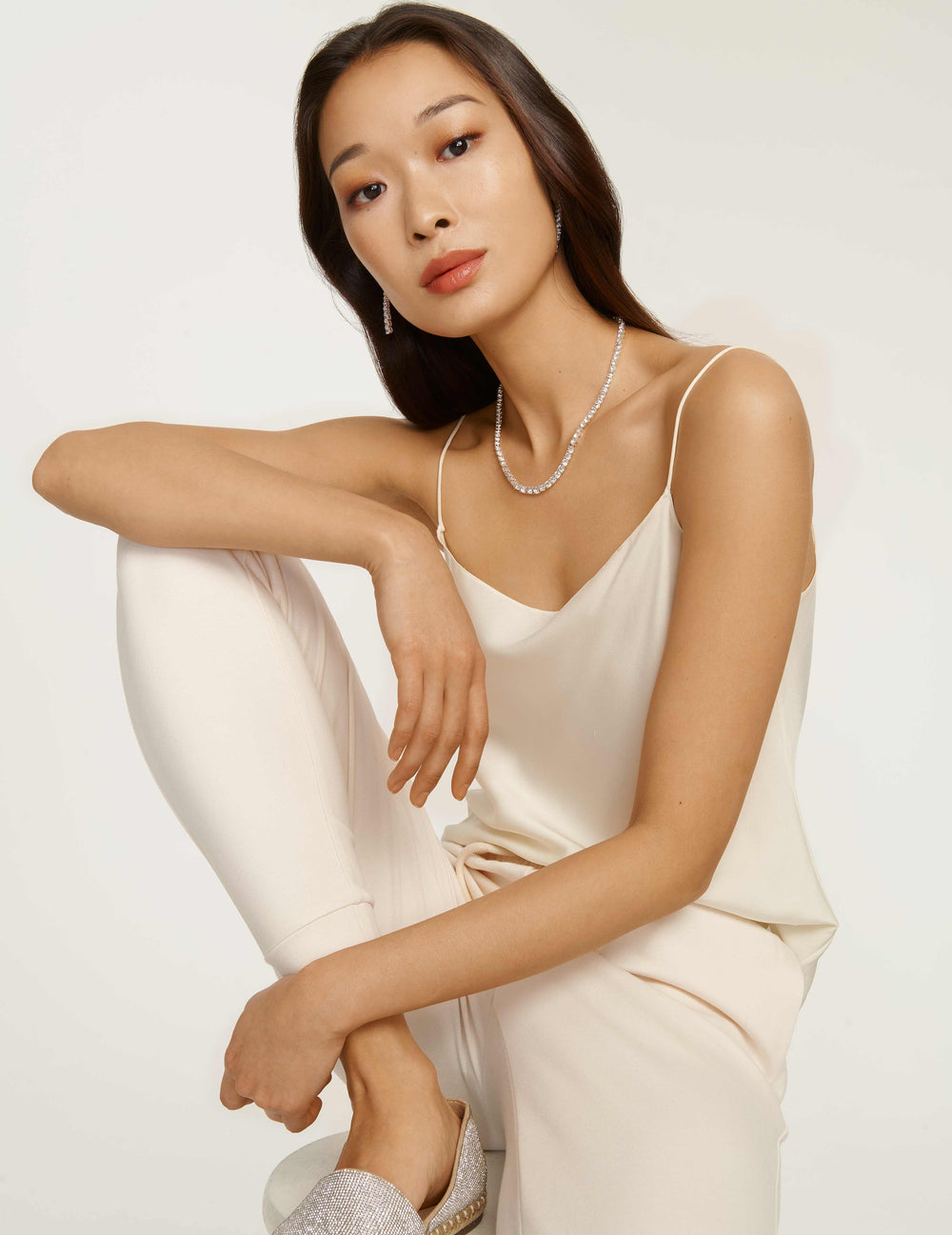 Silver Prong Round Stone Collar Necklace - Anne Klein