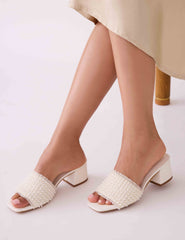 Dolls-P - Anne Klein Pearl