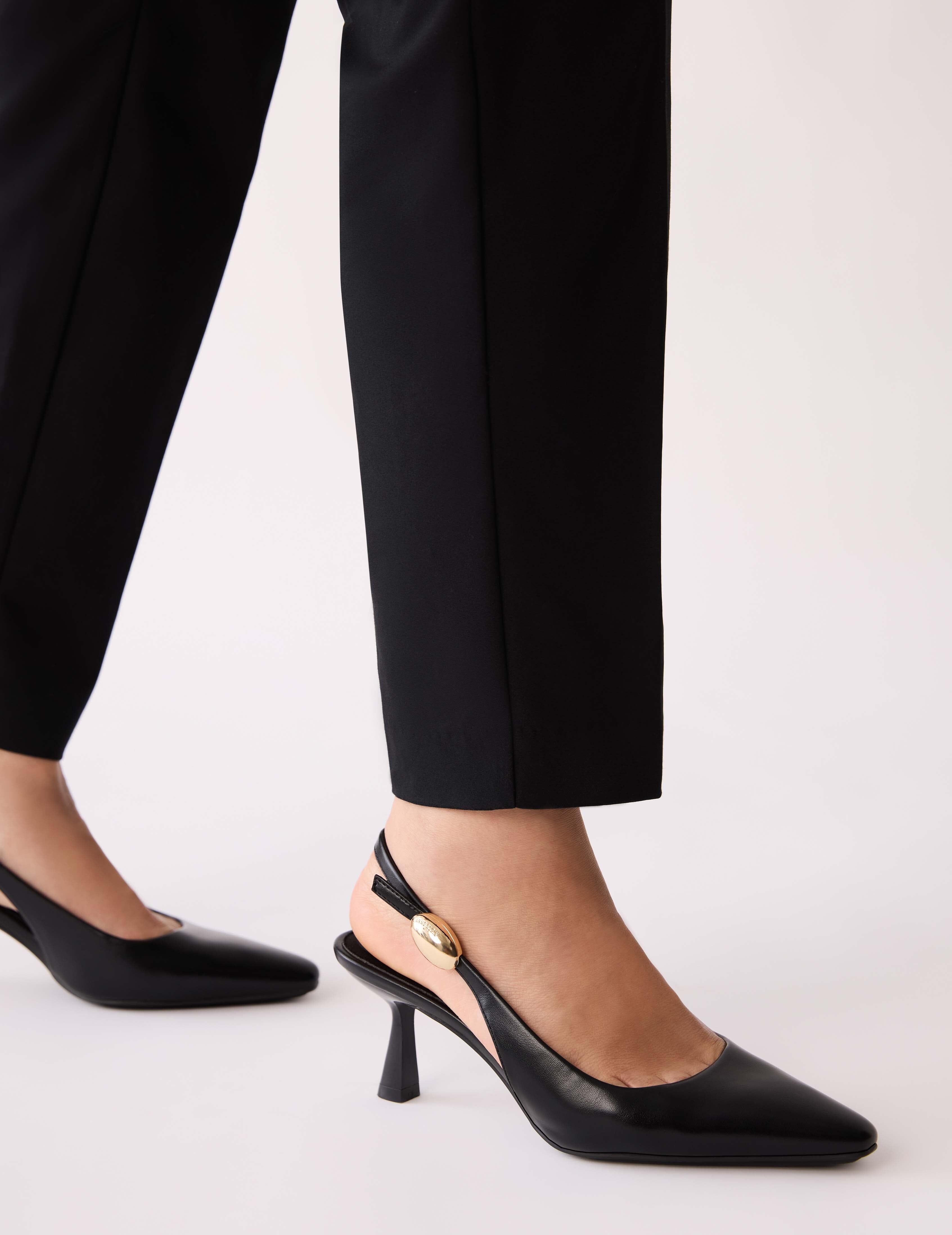 Cynthia - Anne Klein Black Smooth