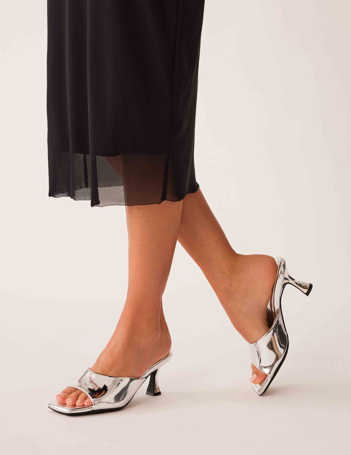 JERILYN - Anne Klein SILVER