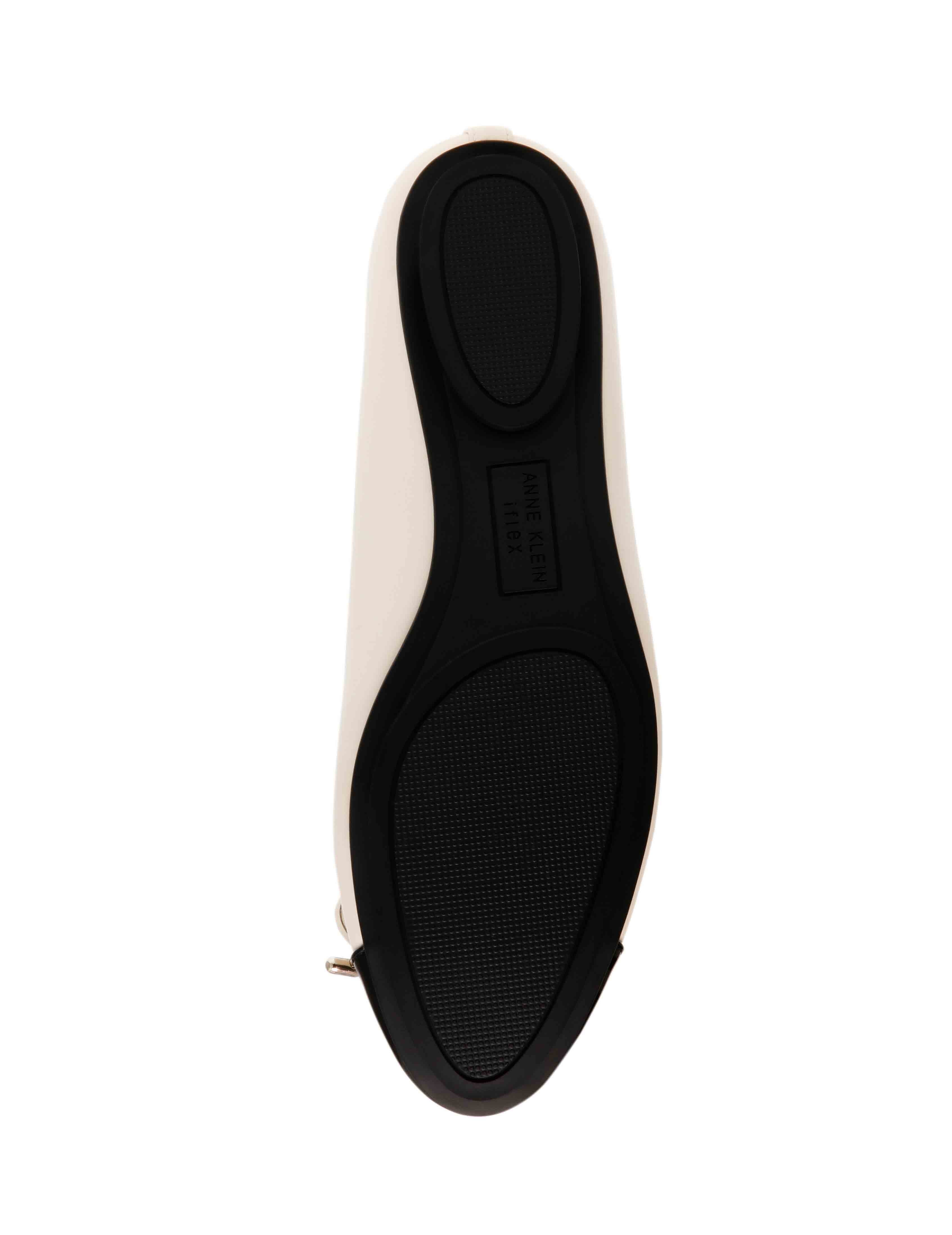 Anne Klein Luci Flat - Anne Klein Off-White / Black