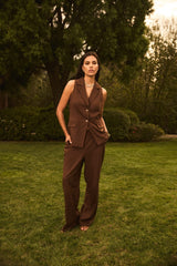 Two-Button Notch Collar Vest with Flap Pockets in DARK CHOCOLATE | Ann - Anne Klein DARK CHOCOLATE