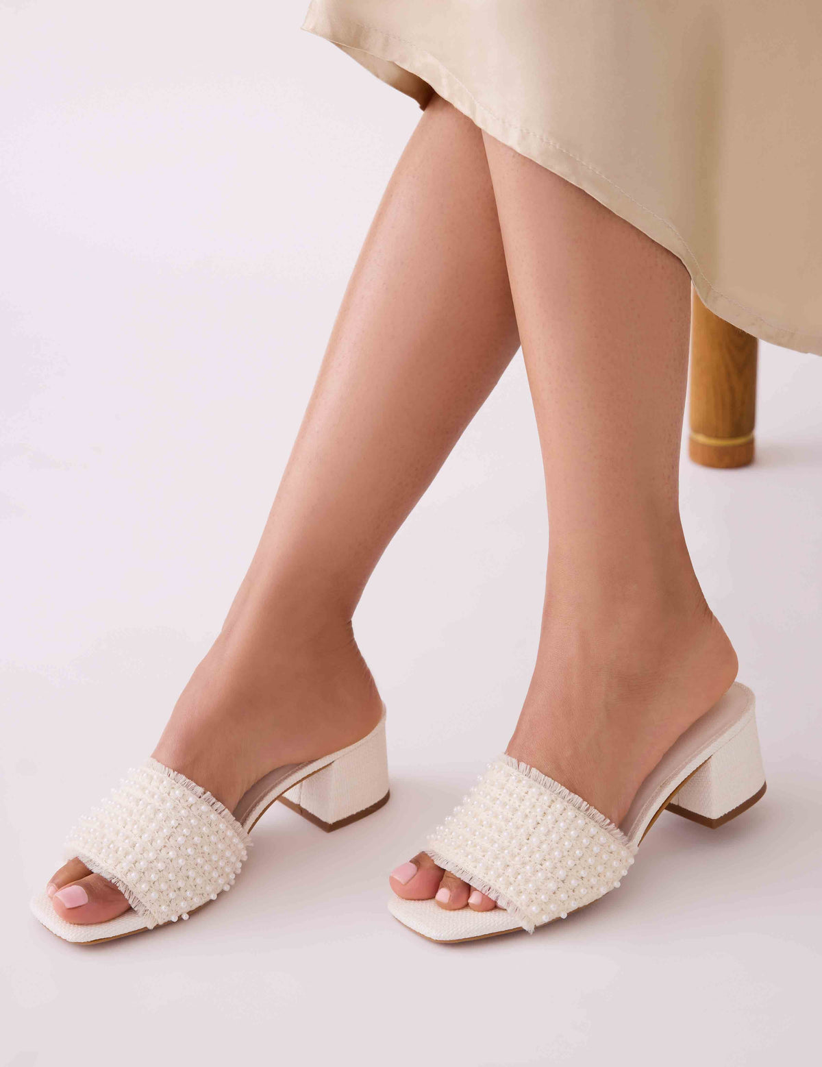 Dolls-P - Anne Klein Pearl