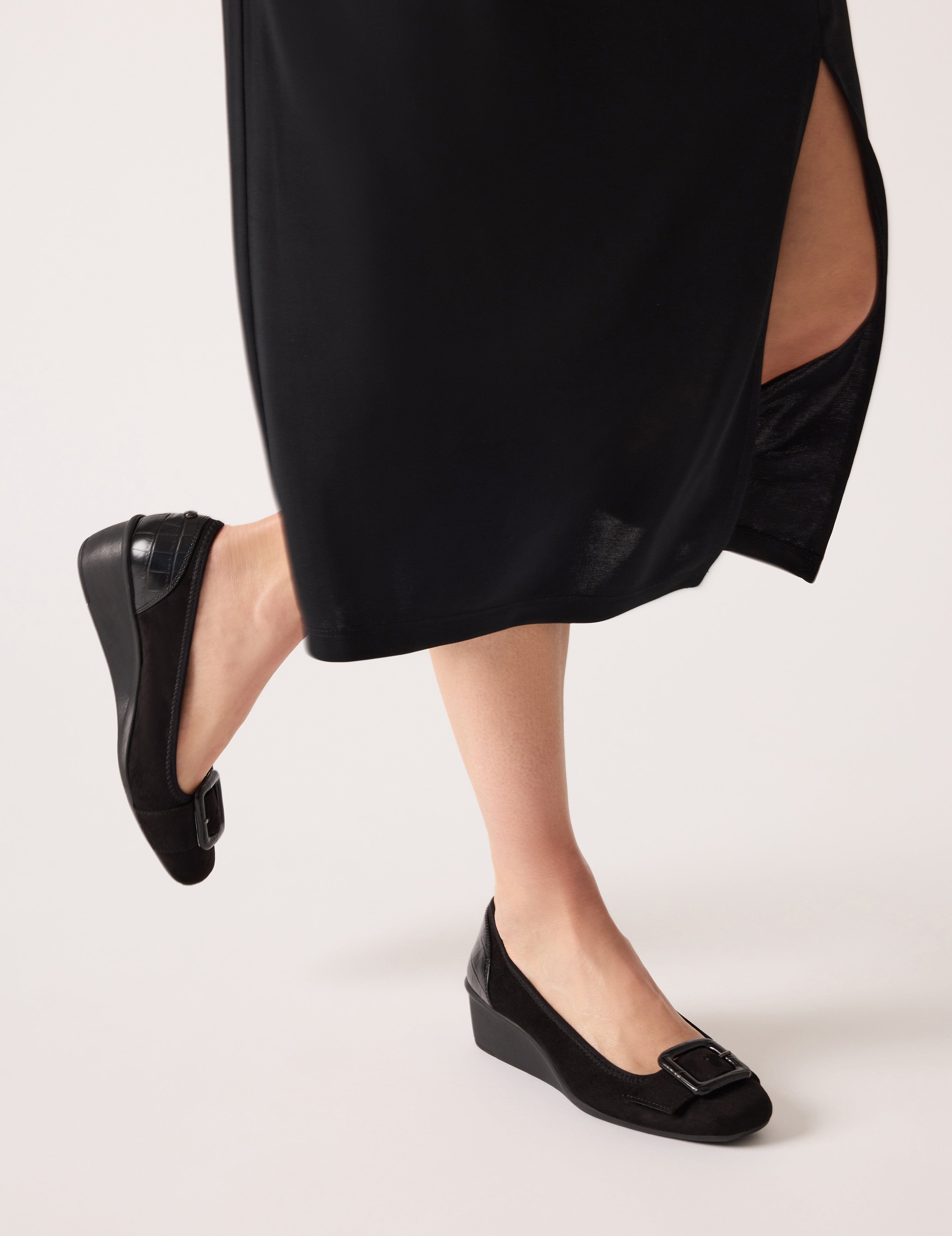 Wyatt - Anne Klein Black