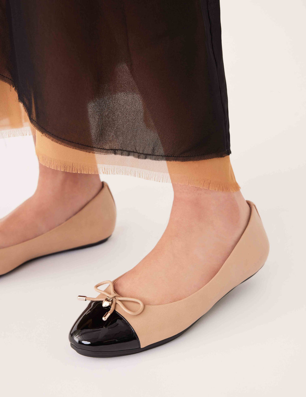 Anne Klein Luci Flat - Anne Klein Nude-Black