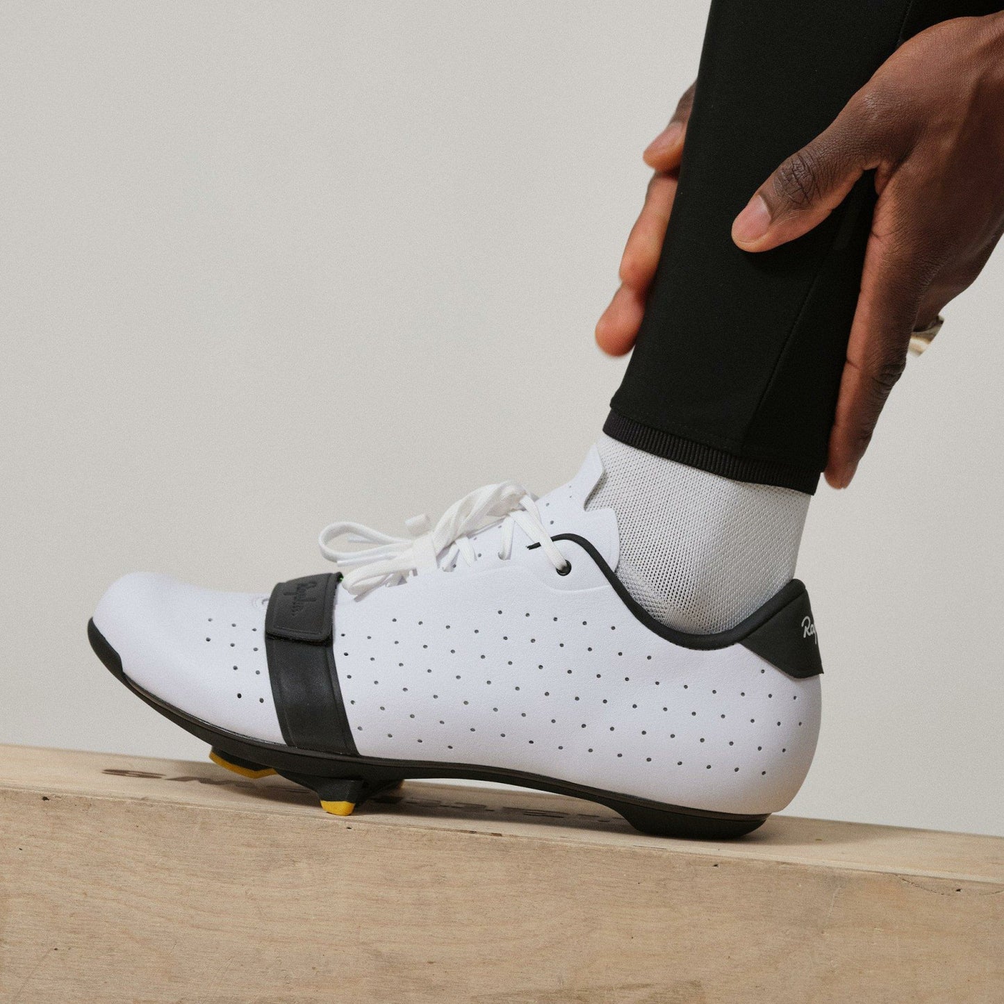 Rapha Classic Shoes  Classic Cycling Shoe