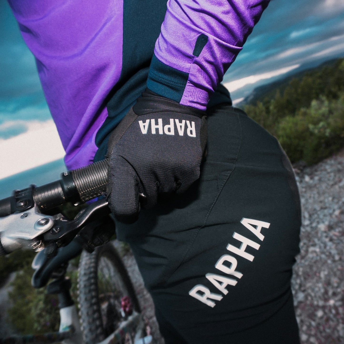 Rapha Trail Finale Gloves