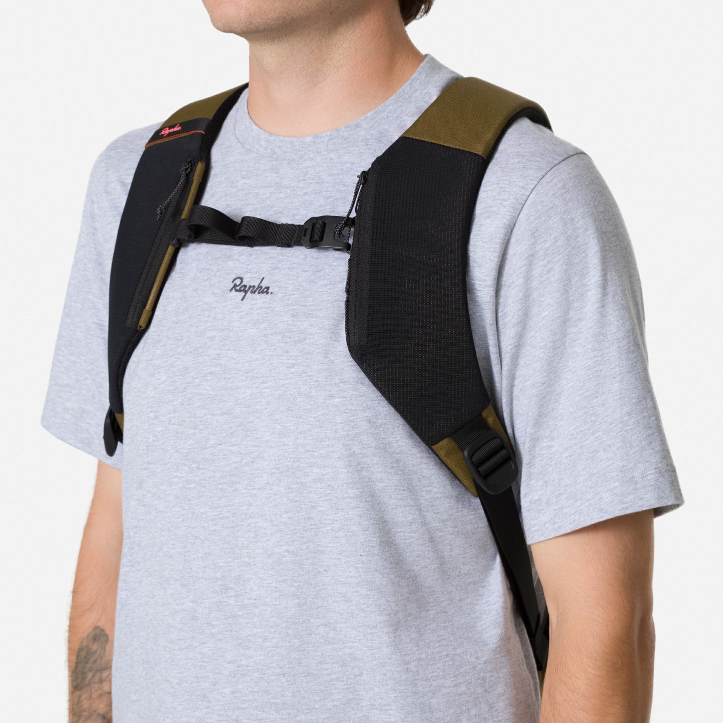Rapha Domestique Backpack (16L)