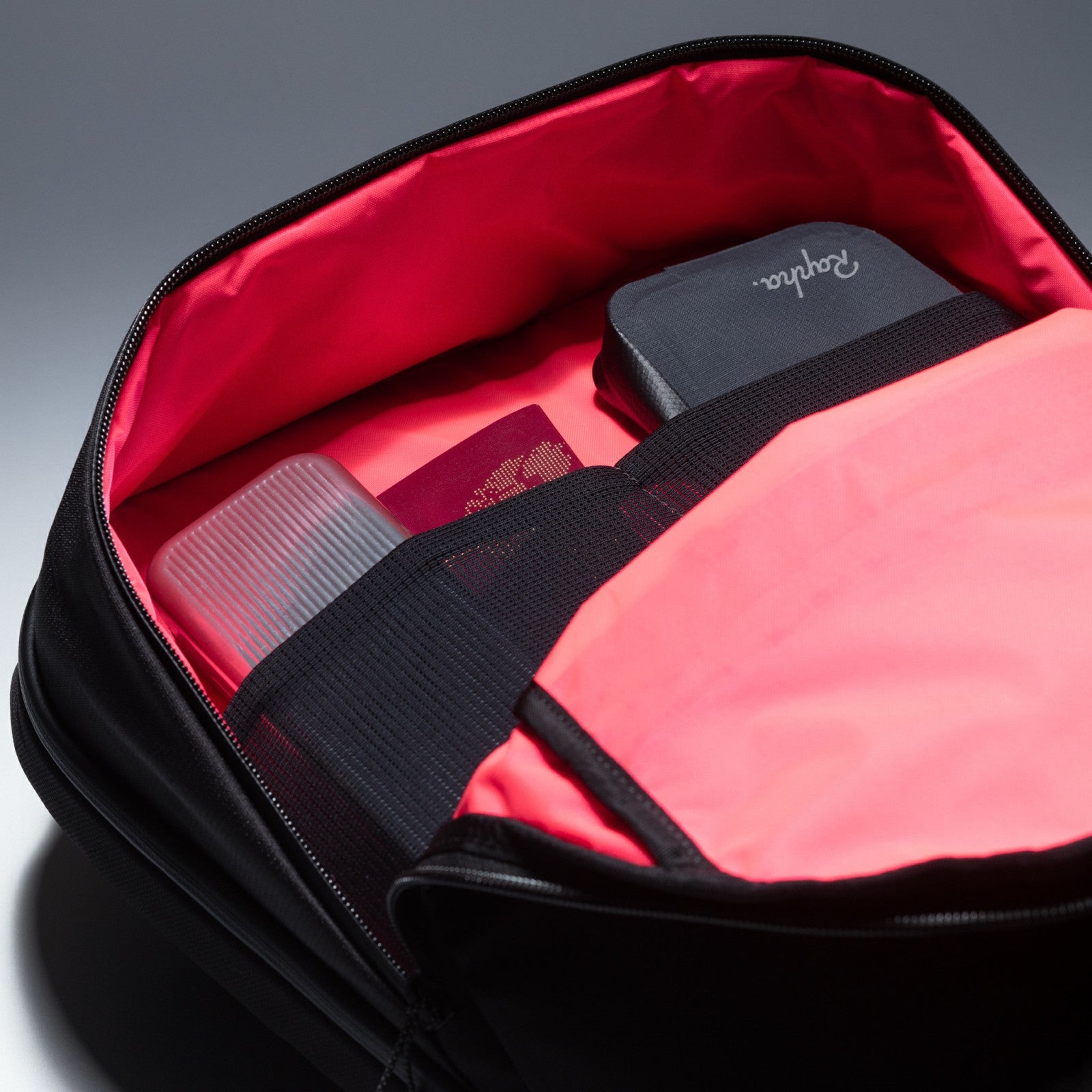 Rapha Domestique Backpack (16L)